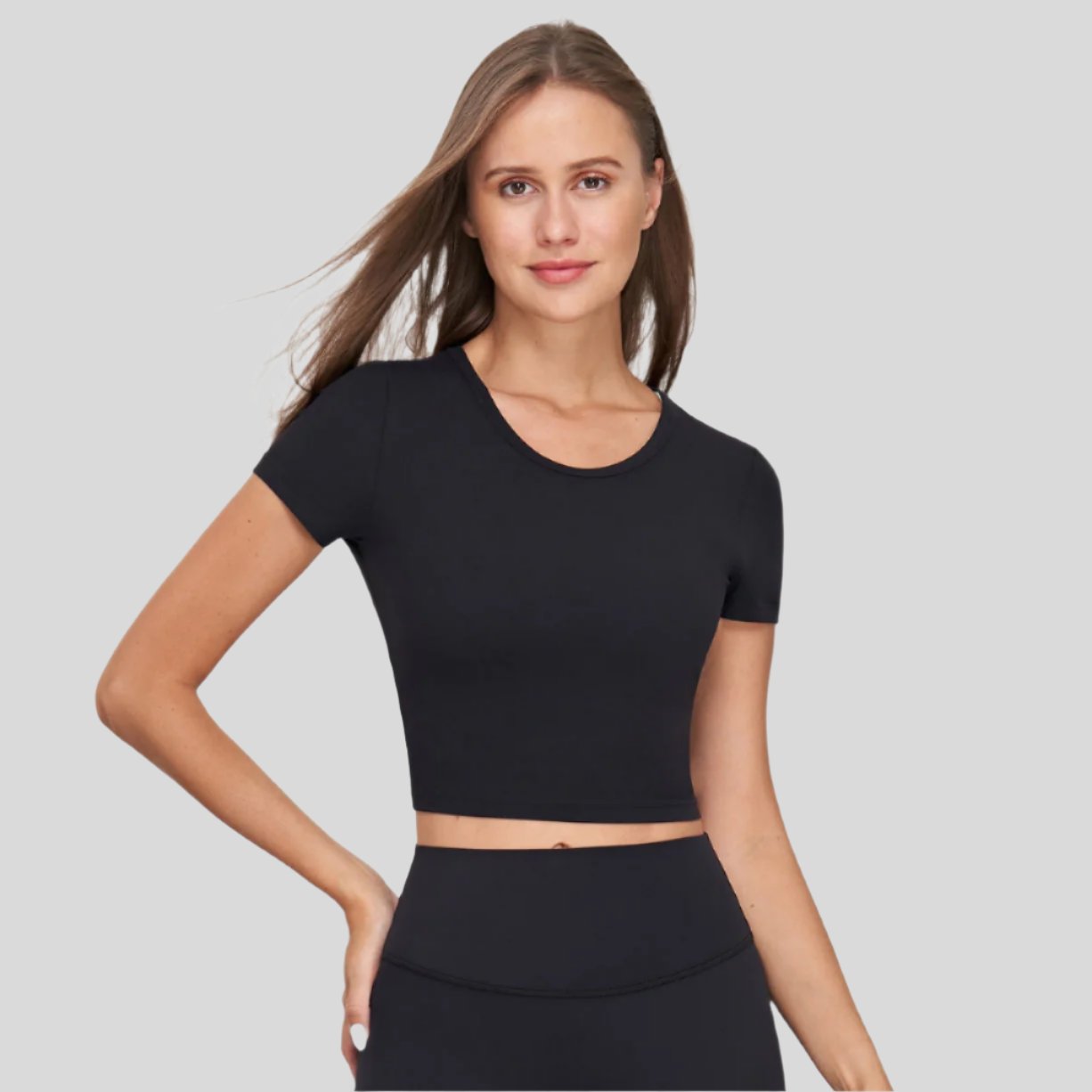 Stella Round Neck Active Crop Top - Black - Emoni Fit