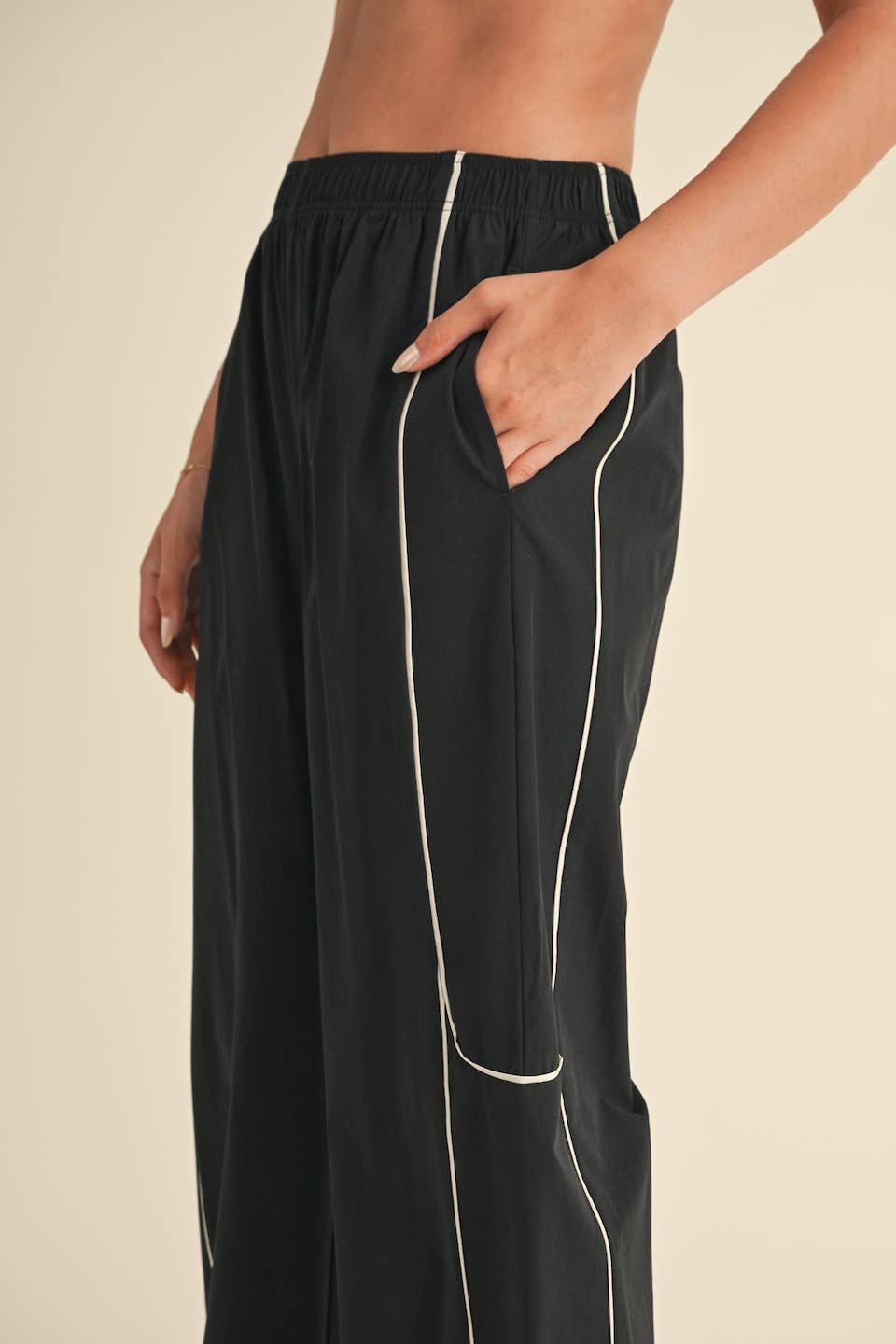 Emoni Track Pants - Black