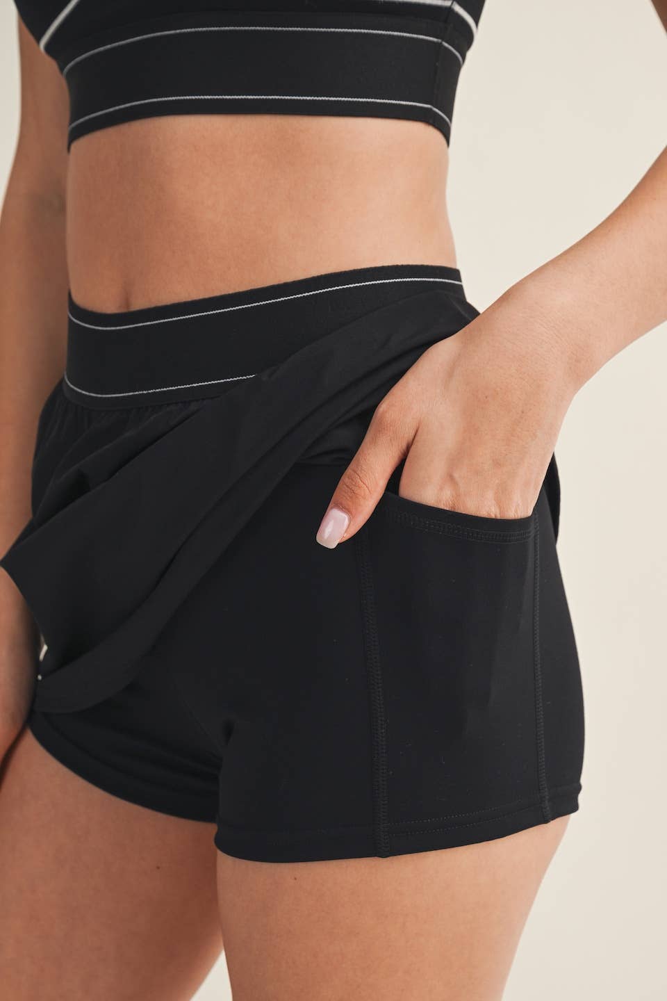 Emoni Contour Skort - Black