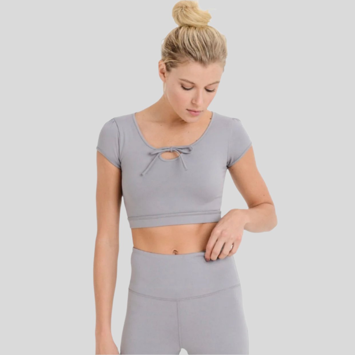 Form-Fit Tie Crop Top - Emoni Fit