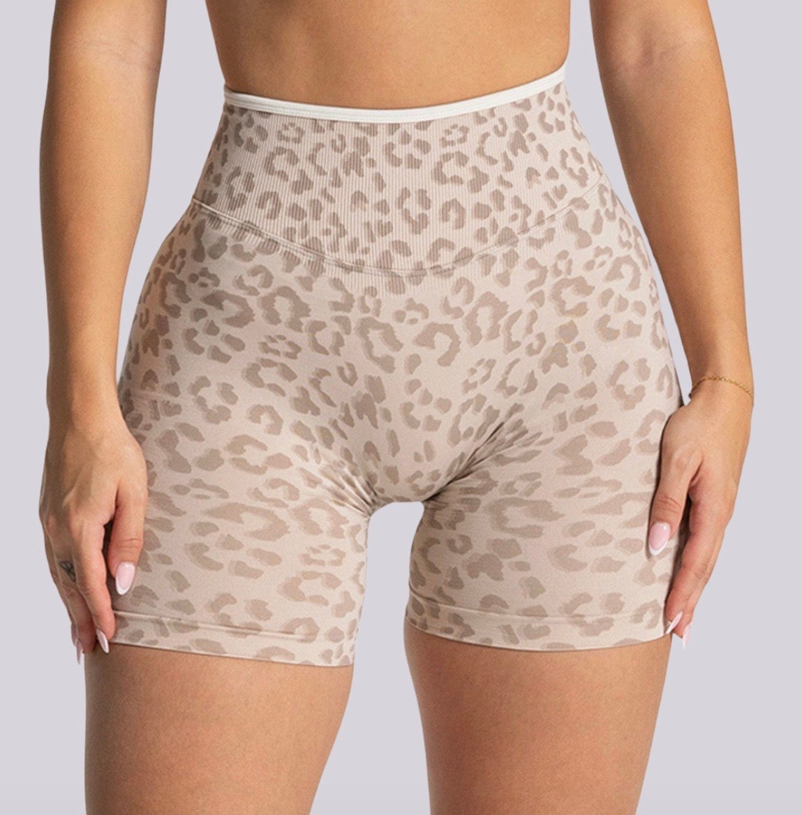 Seamless Sculpt Scrunch Shorts