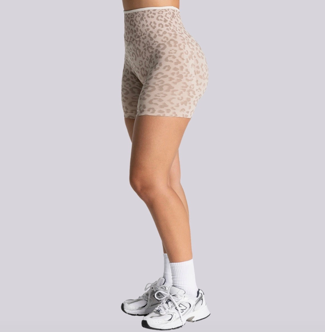 Seamless Sculpt Scrunch Shorts